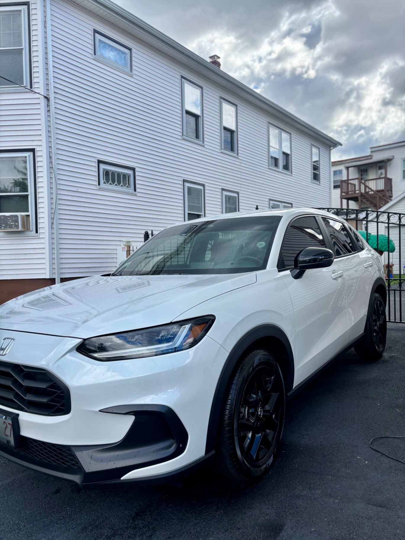 White Honda HR-V freshly detailed